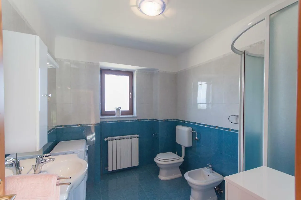 Holiday Home Sveta Jelena Mošćenička Draga アパート